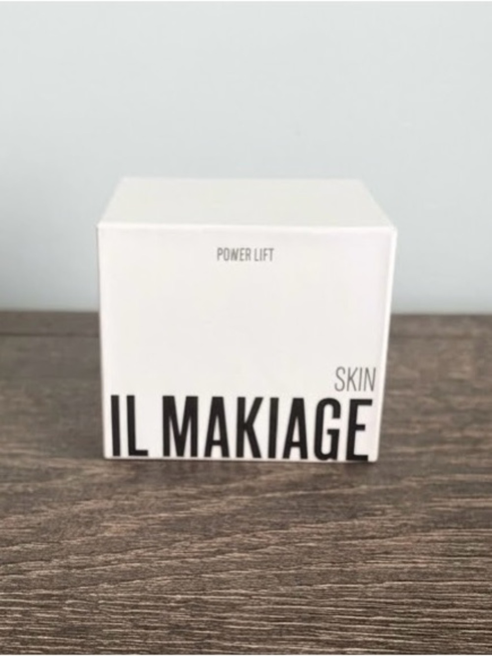 IL MAKIAGE Skin Power Lift Face Cream - White